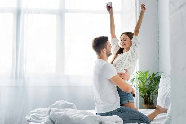 Quelles approches pour renforcer l'engagement des employés dans les initiatives de transformation numérique?